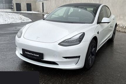 Tesla Model 3 52.969 km 29.300 &euro; Hannover 30519