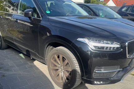 Volvo XC90 178.083 km 26.999 € Isernhagen OT Altwarmbüchen bei Hannover A2/A7 30916