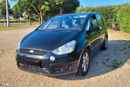 Ford S-Max 234.500 km 2.100 &euro; Hildesheim 31139
