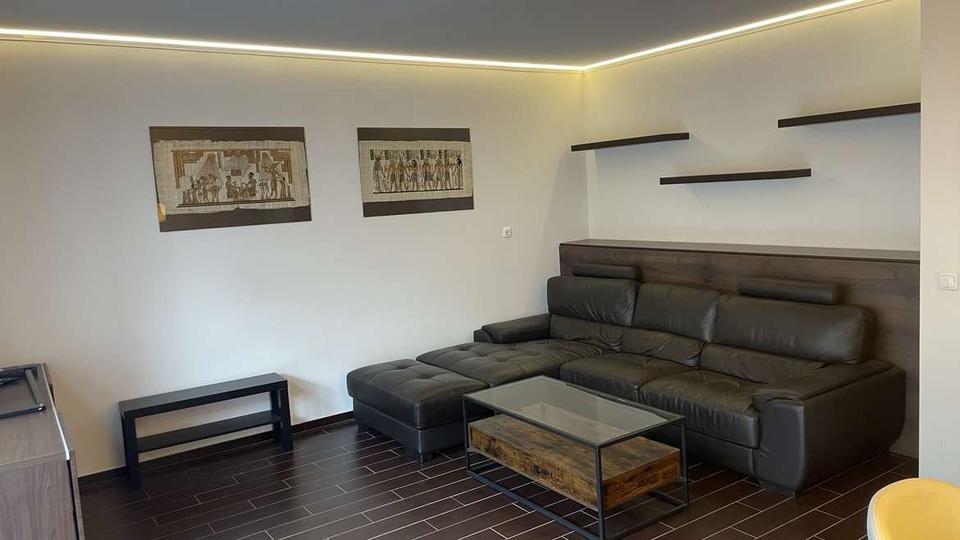 Reihenhaus Hannover Döhren-Wülfel - 5.5 Zimmer, 159 m&sup2;, 1.890&euro; | Angebot:26335857