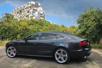 Audi A5 214.700 km 13.990 &euro; Hannover 30455