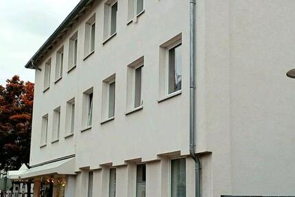 3 Zi. Wohnung Burgdorf Zentrum zimmer