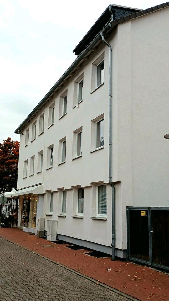 3 Zi. Wohnung Burgdorf Zentrum zimmer
