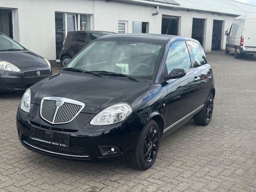 Ypsilon