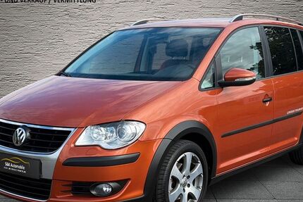 VW Touran 107.000 km 7.990 &euro; Lehrte 31275