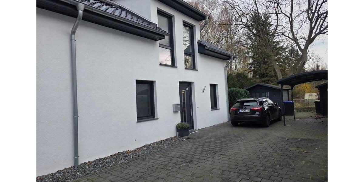 *Provisionsfrei* Moderne, energieeffiziente DHH in Altwarmbüchen 4 zimmer