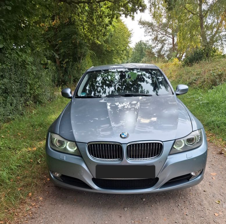 BMW 330 210.000 km 6.888 € Nienhagen 29336