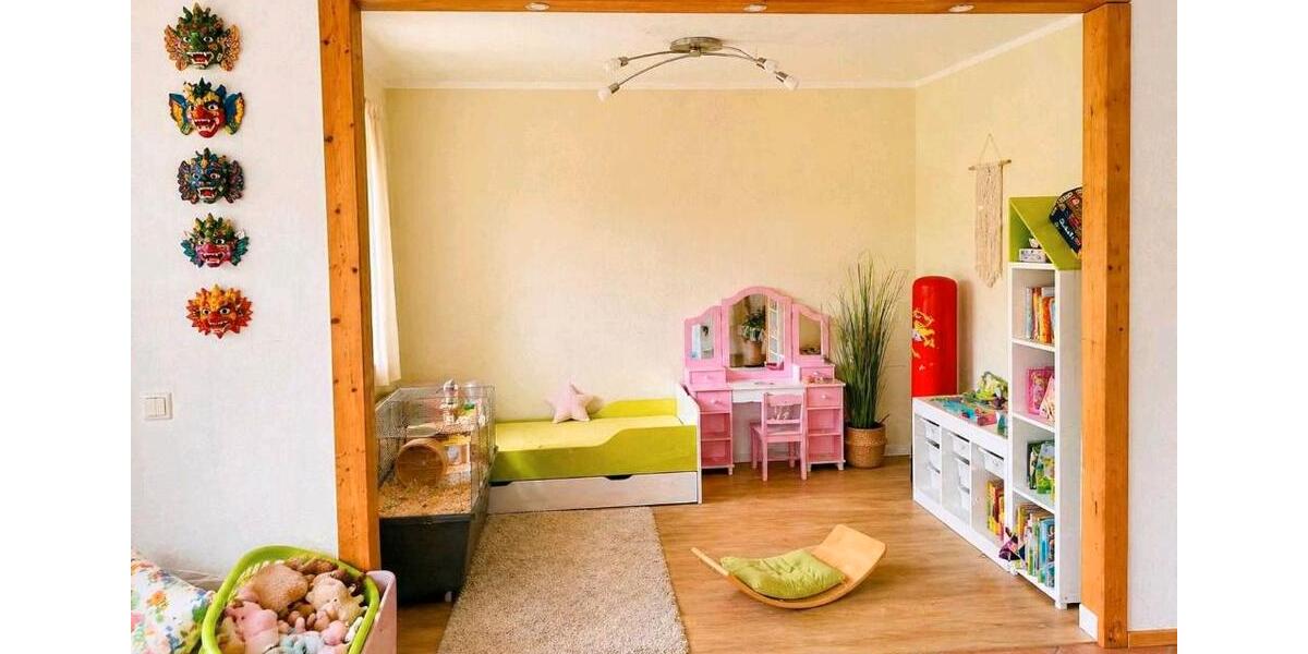 Etagenwohnung Hannover Herrenhausen-Stöcken - 4 Zimmer, 73 m&sup2;, 260.000&euro; | Angebot:26319461