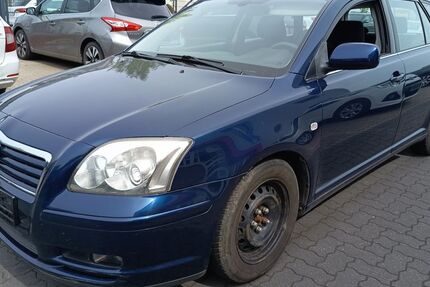 Toyota Avensis 198.250 km 1.300 &euro; Hannover 30179