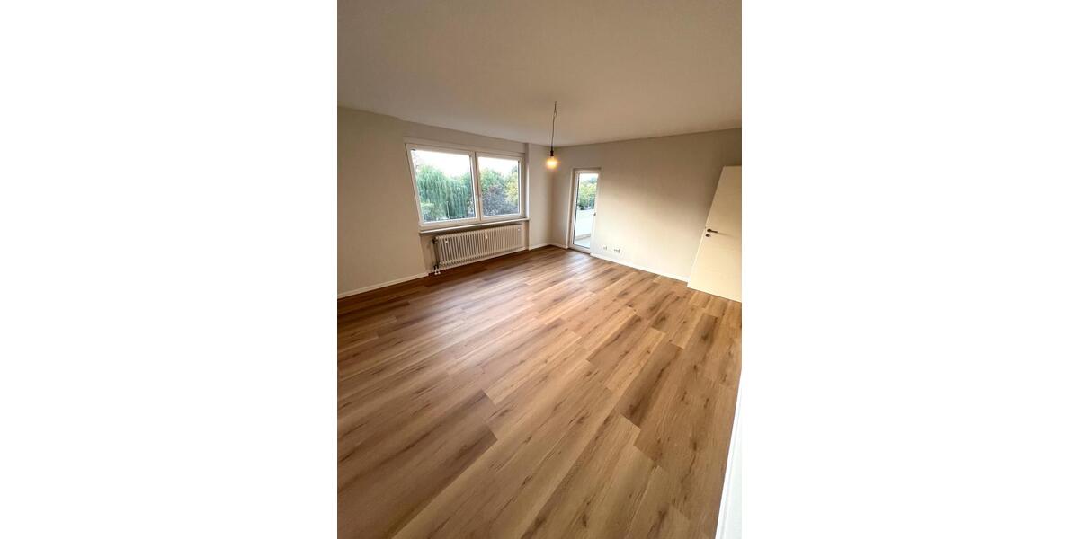 Etagenwohnung Hannover Bothfeld-Vahrenheide - 3 Zimmer, 82 m&sup2;, 1.200&euro; | Angebot:27603472