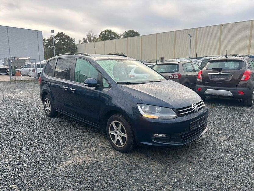 VW Sharan 310.000 km 5.500 € Hannover 30179