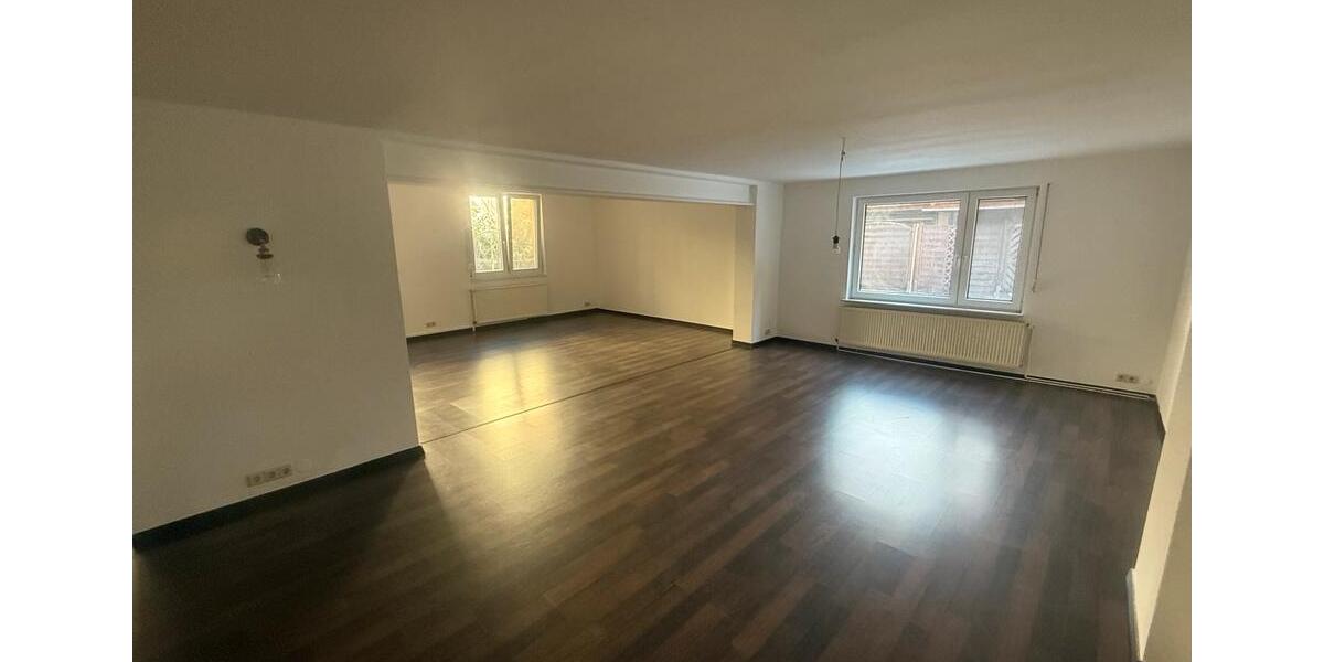 Einfamilienhaus Hannover Buchholz-Kleefeld - 4 Zimmer, 180 m&sup2;, 1.800&euro; | Angebot:25131400