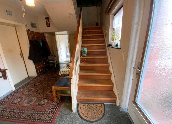 Doppelhaushälfte Burgwedel - 5 Zimmer, 100 m&sup2;, 250.000&euro; | Angebot:24745463