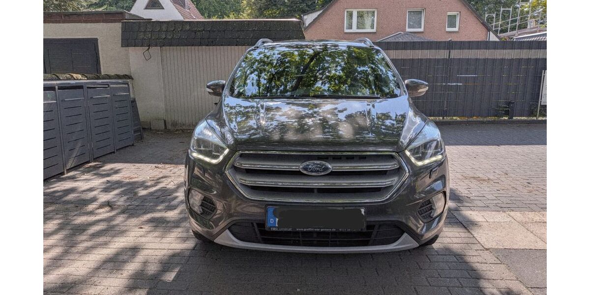 Ford Kuga 149.000 km 12.700 &euro; Hannover 30625
