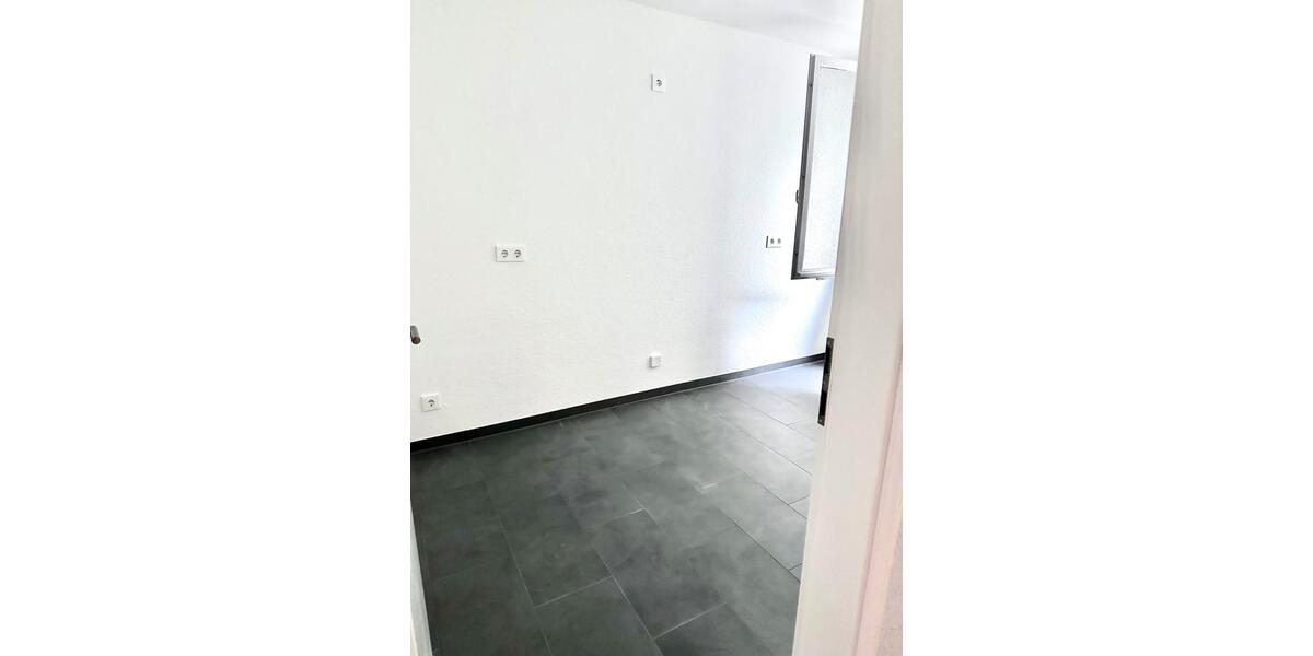 Etagenwohnung Hannover Vahrenwald-List - 3 Zimmer, 72 m&sup2;, 1.500&euro; | Angebot:27552904