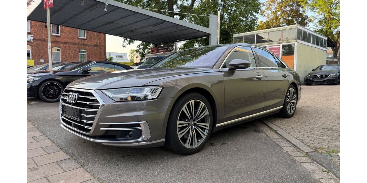 Audi A8 44.108 km 47.600 &euro; Hildesheim 31137