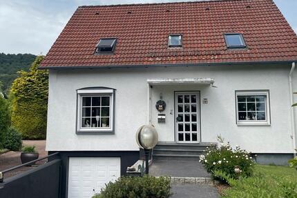 Haus Springe - 4 Zimmer, 145 m&sup2;, 420.000&euro; | Angebot:26787100