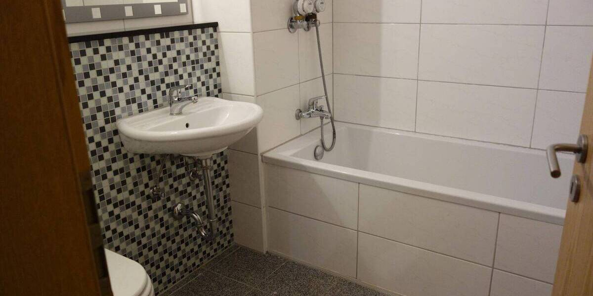Etagenwohnung Hannover Stöcken - 2 Zimmer, 67 m&sup2;, 195.000&euro; | Angebot:26542584