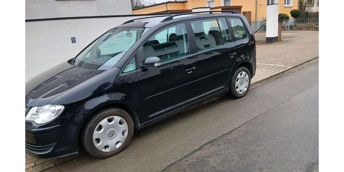 VW Touran 225.000 km 2.950 &euro; Langenhagen 30851