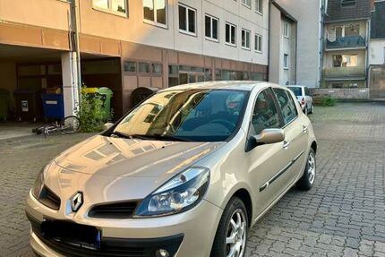 Renault Clio 212.000 km 1.400 &euro; Hannover 30167