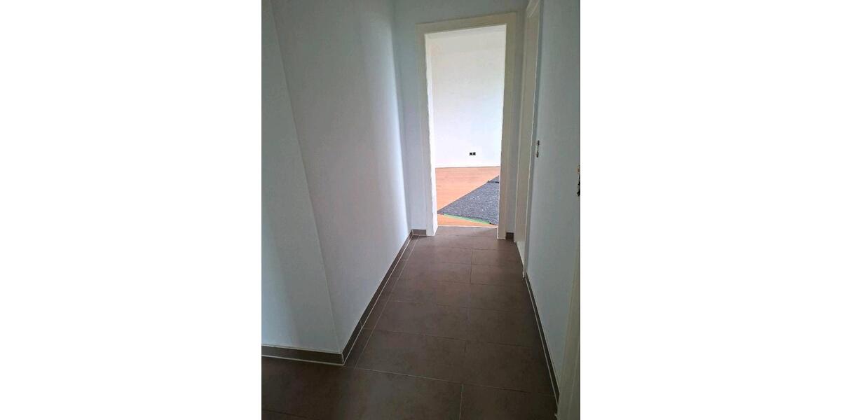 Etagenwohnung Laatzen - 5 Zimmer, 85 m&sup2;, 409&euro; | Angebot:26169215