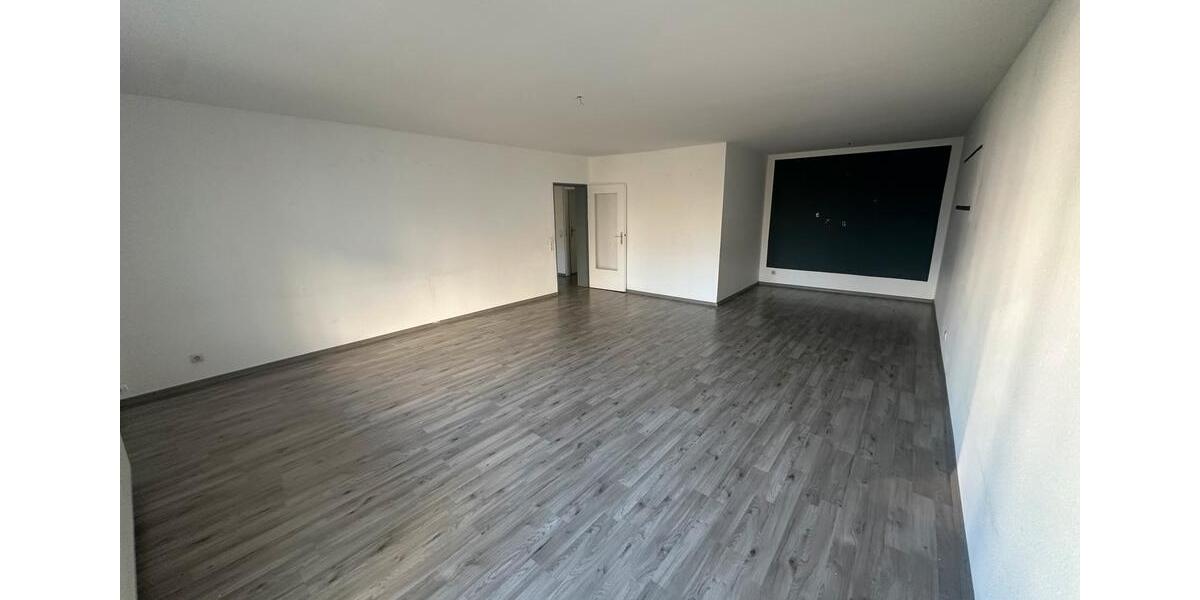 Etagenwohnung Laatzen - 4 Zimmer, 124 m&sup2;, 295.000&euro; | Angebot:26338514