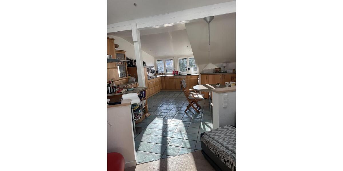 Einfamilienhaus Isernhagen - 4.5 Zimmer, 210 m&sup2;, 2.199&euro; | Angebot:25639919