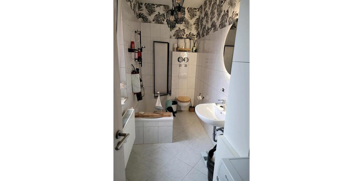 Hochparterre Garbsen Ortschaft Horst - 3 Zimmer, 94 m&sup2;, 1.000&euro; | Angebot:25637507