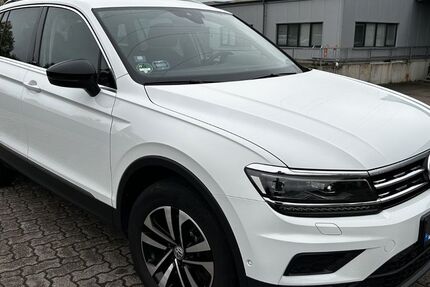VW Tiguan 133.200 km 21.299 &euro; Laatzen 30880