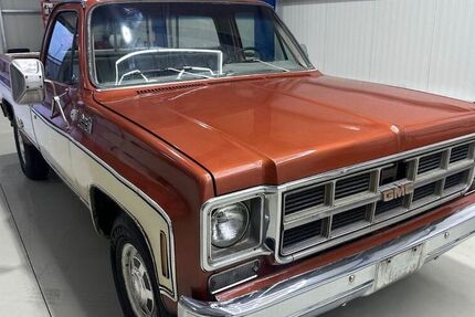 GMC Sierra