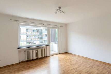 Wohnung Hannover List - 3 Zimmer, 80 m&sup2;, 700&euro; | Angebot:26488763
