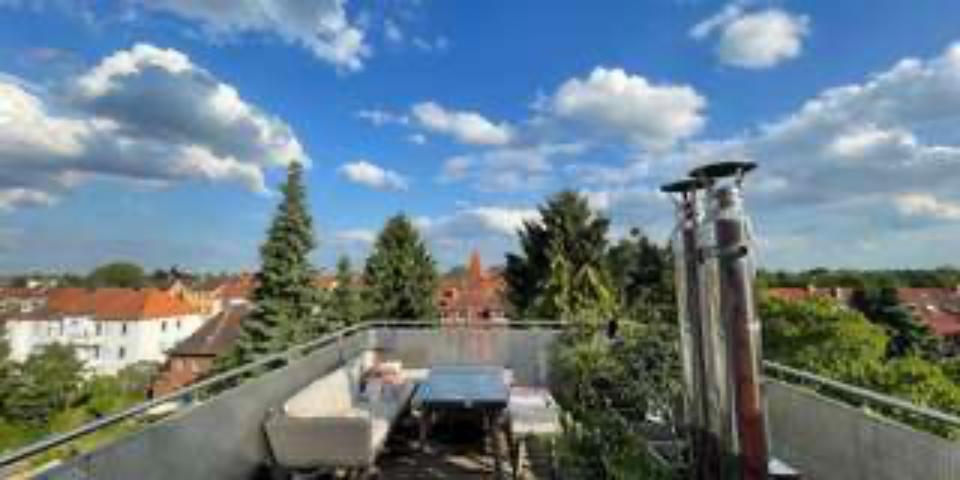 Traumhafte 4-Zimmer-Dachterrassen-Maisonettewohnung in Kirchrode zimmer