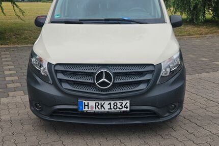 Mercedes-Benz Vito 381.000 km 8.800 &euro; Springe 31832