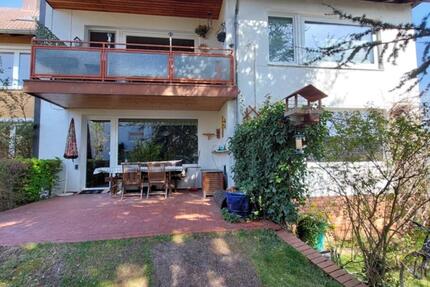 Mehrfamilienhaus mit 3 WE, vermietet 9 zimmer