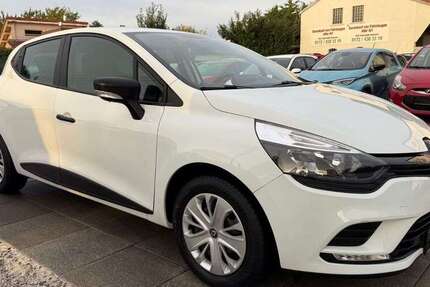 Renault Clio 98.000 km 7.999 € Hannover 30163