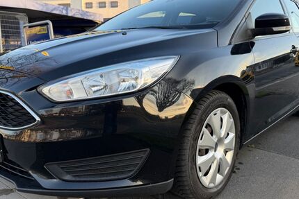 Ford Focus 200.000 km 5.200 &euro; Hannover 30179