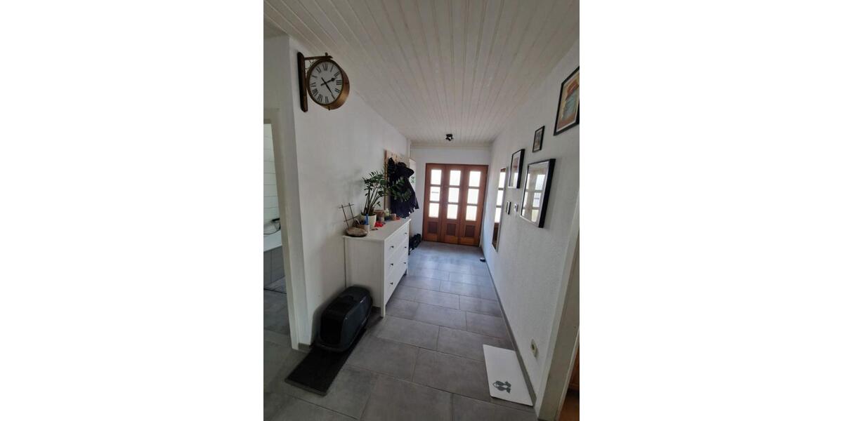 Bungalow Sarstedt - 6 Zimmer, 125 m&sup2;, 1.100&euro; | Angebot:24490456