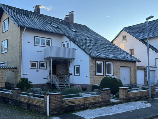 Einfamilienhaus Wennigsen - 13 Zimmer, 350 m&sup2;, 389.000&euro; | Angebot:27097081