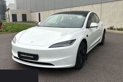 Tesla Model 3 25.439 km 34.400 € Hannover 30519