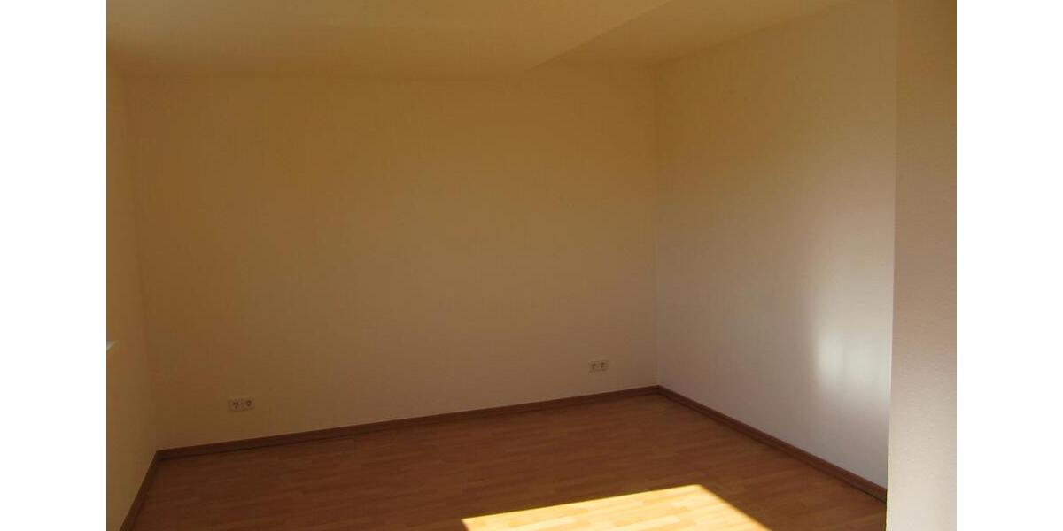 Dachgeschoßwohnung Hannover Buchholz-Kleefeld - 2 Zimmer, 67 m&sup2;, 170.000&euro; | Angebot:27463558
