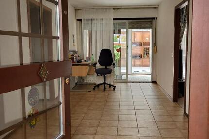 Haus Burgdorf - 8 Zimmer, 188 m&sup2;, 1.350&euro; | Angebot:26516986
