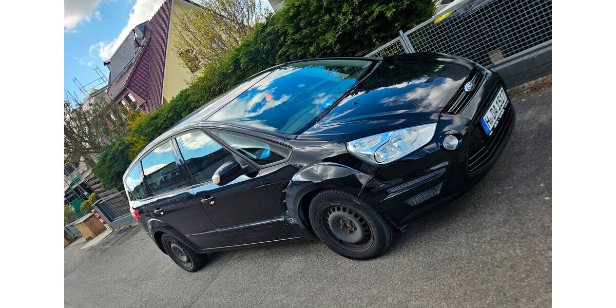 Ford S-Max 255.000 km 3.499 &euro; Laatzen 30880
