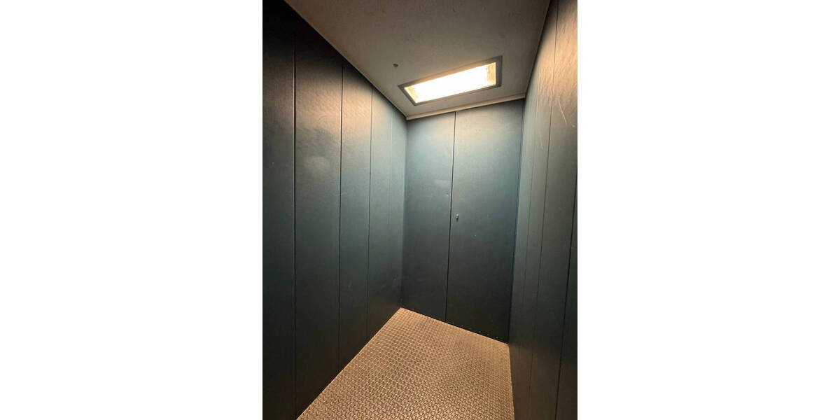 Etagenwohnung Hannover Linden-Mitte - 2 Zimmer, 64 m&sup2;, 100.000&euro; | Angebot:25211698