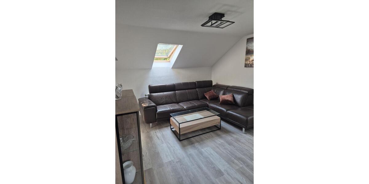 Dachgeschoßwohnung Hannover Misburg-Anderten - 3 Zimmer, 60 m&sup2;, 650&euro; | Angebot:27539211