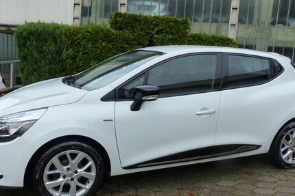 Renault Clio 71.000 km 10.900 &euro; Hannover 30179