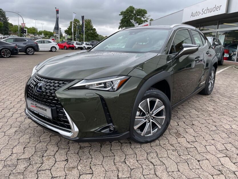 Lexus UX 15.900 km 27.990 € Hildesheim 31137