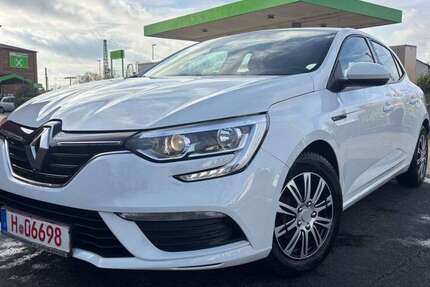 Renault Megane 88.000 km 8.499 &euro; Burgdorf/Hannover 31303