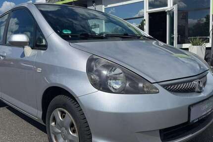 Honda Jazz 190.000 km 1.999 &euro; Garbsen 30827