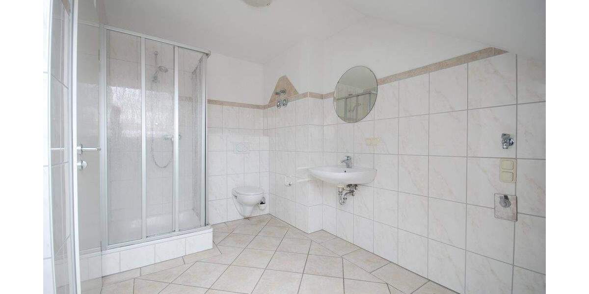 Etagenwohnung Hildesheim Ost - 3 Zimmer, 74 m&sup2;, 165.000&euro; | Angebot:25602033