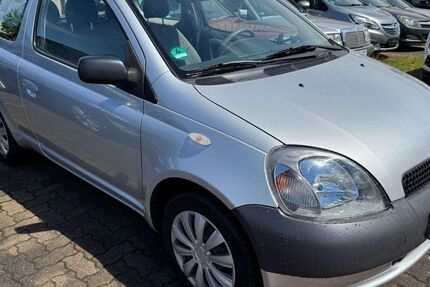 Toyota Yaris 130.000 km 1.990 &euro; Garbsen 30827